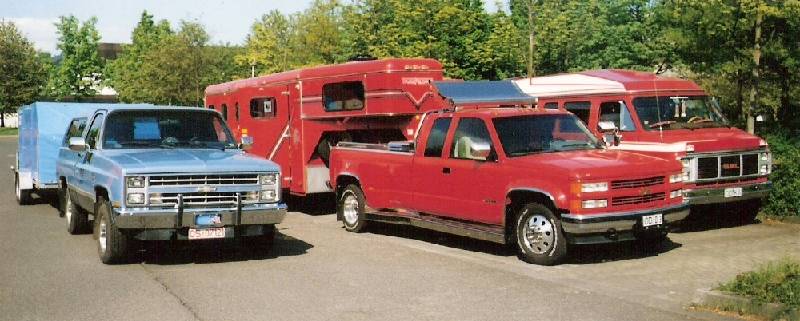 MARTINS RANCH Silverado hauling the past 